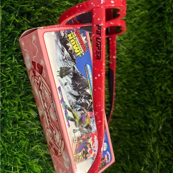 Pit Viper Heart-Shaped Red Sunglasses - Picture 6 of 10